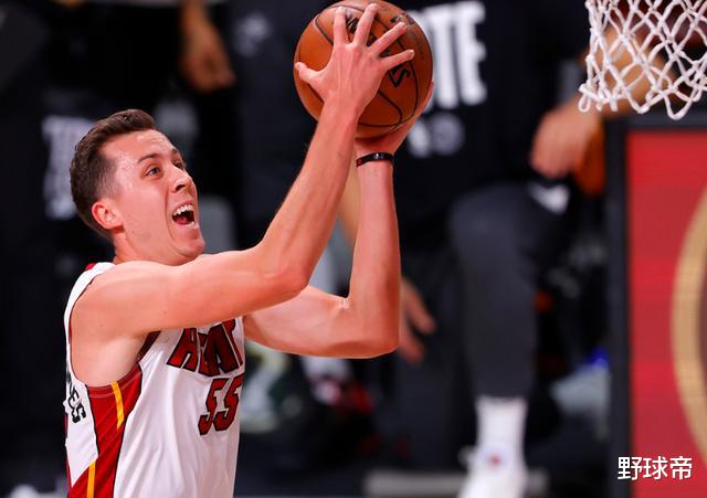 热火新秀表现惊艳，全场观众掌声不断，表示部门相关.的简单介绍